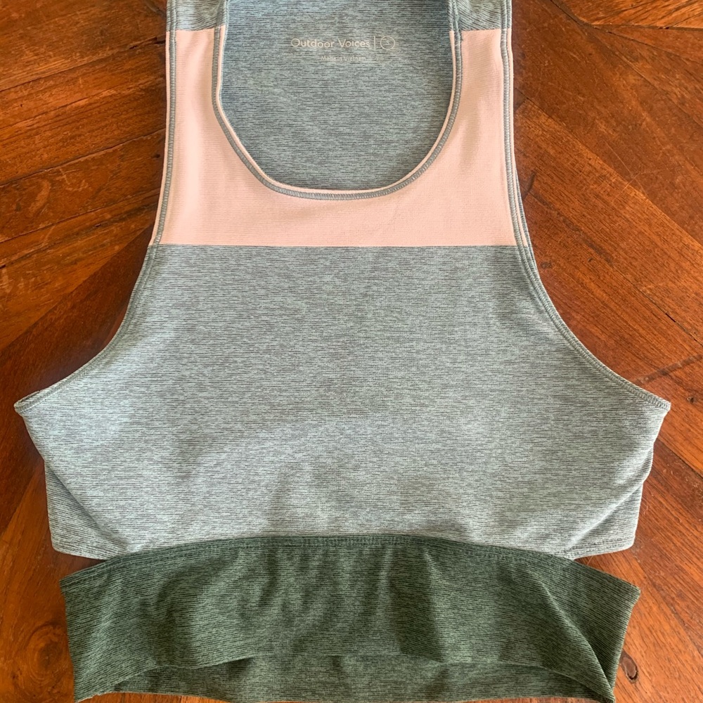 Outdoor Voices Tri Tone Slashback Crop